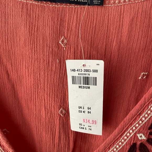 A&F pink top - Picture 3 of 4